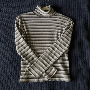 Striped Long Sleeve turtleneck shirt